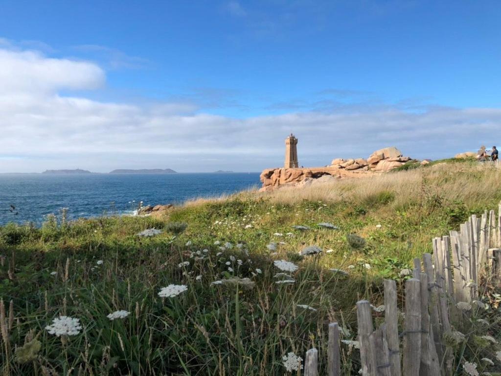 Les Ecolodges Sous Le Phare Louannec Kültér fotó