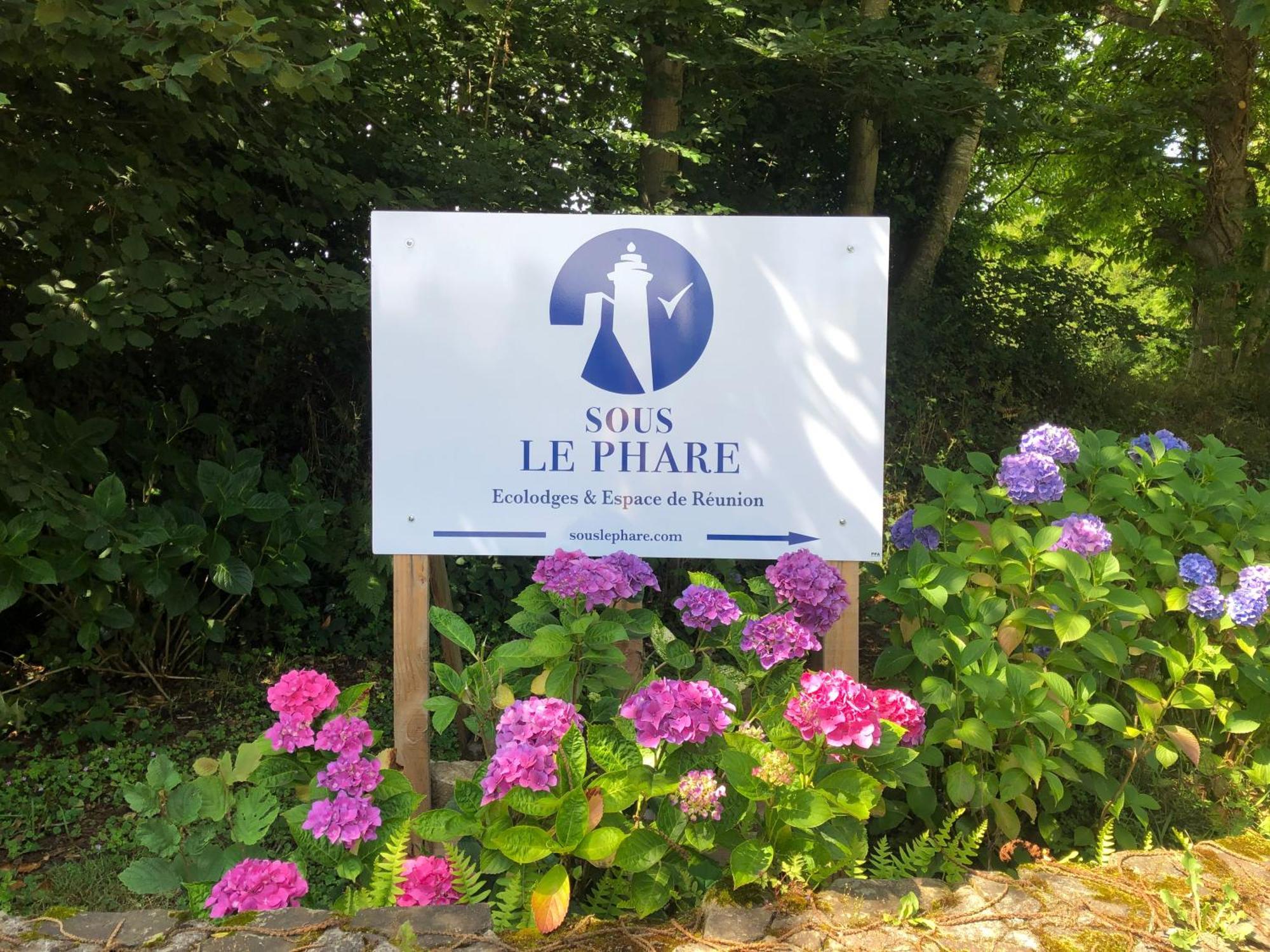 Les Ecolodges Sous Le Phare Louannec Kültér fotó