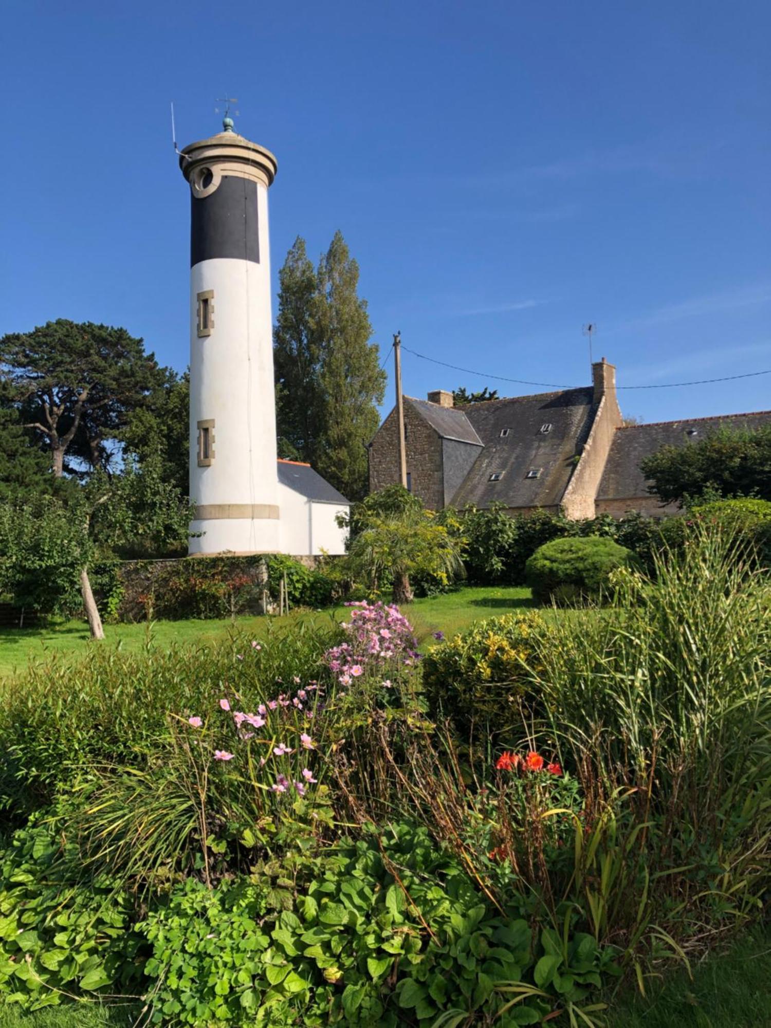 Les Ecolodges Sous Le Phare Louannec Kültér fotó