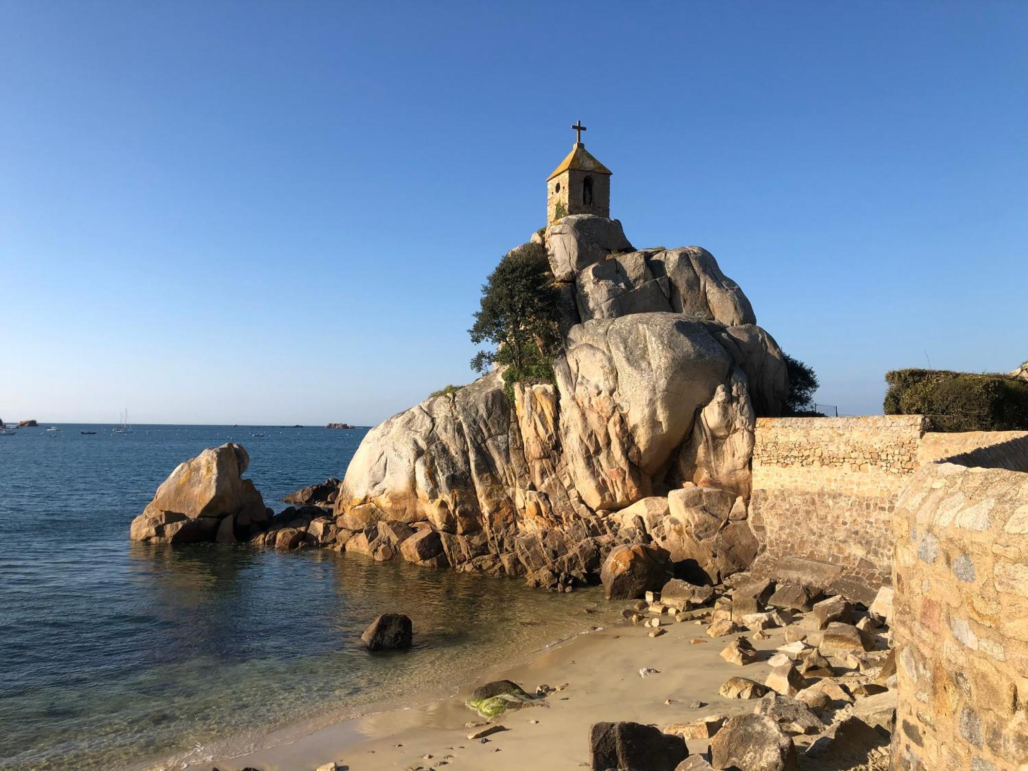 Les Ecolodges Sous Le Phare Louannec Kültér fotó