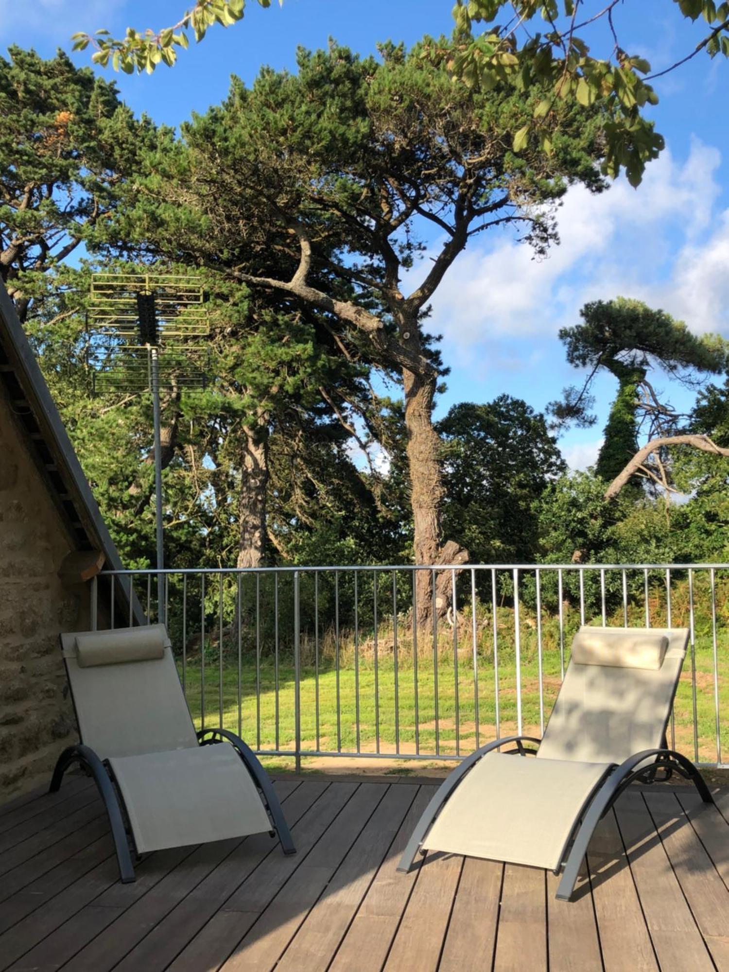 Les Ecolodges Sous Le Phare Louannec Kültér fotó